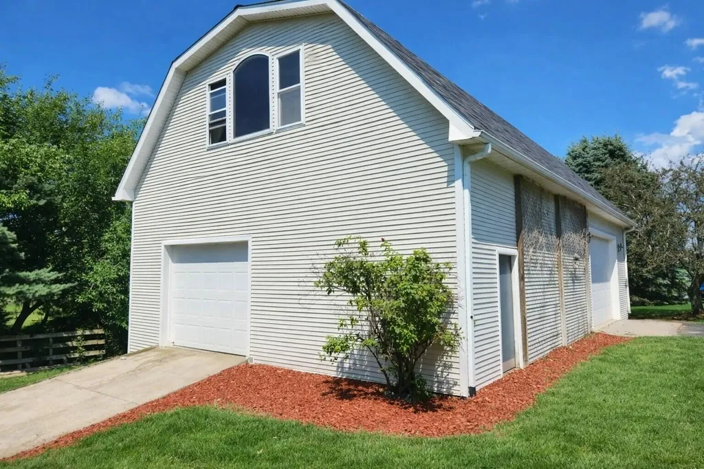6640 Wolf Lake Road Napoleon Township MI 49201