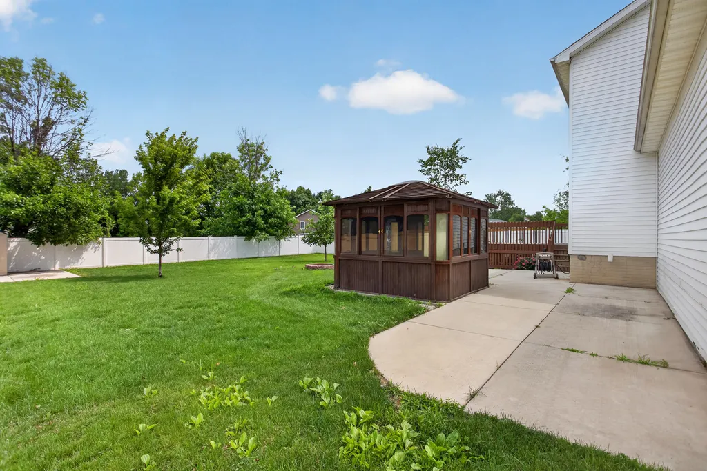 7698 Dalton Road Cambridge Township MI 49265