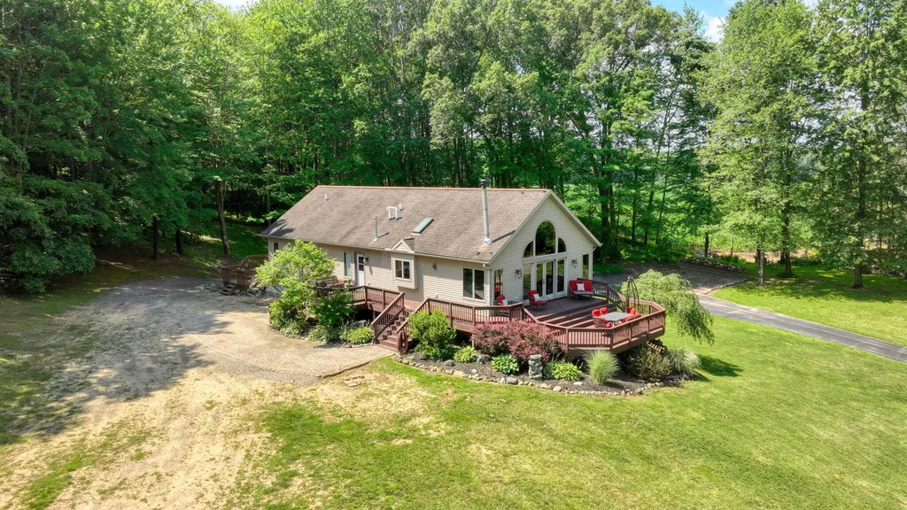 6823 Folks Road Hanover Township MI 49246