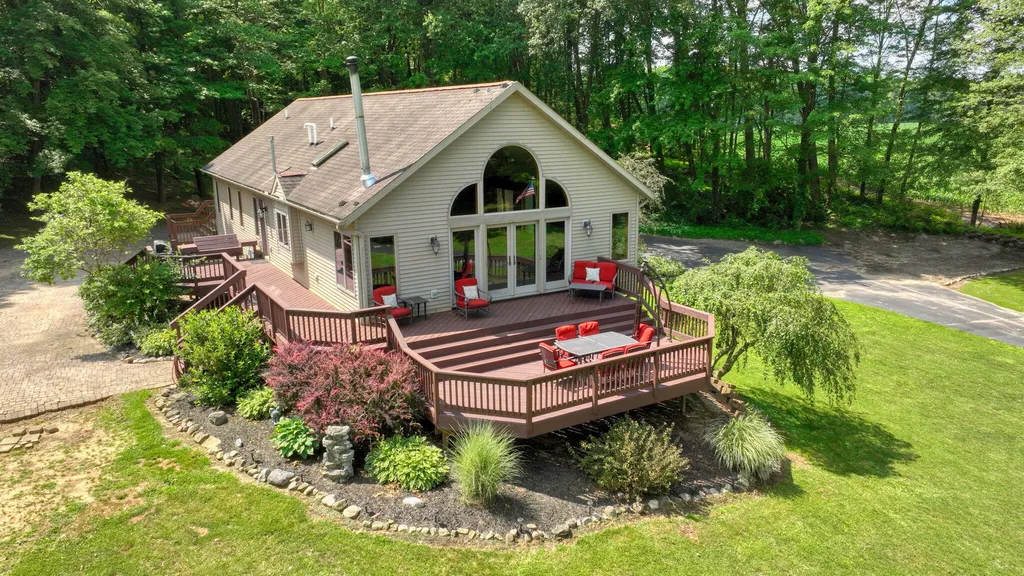 6823 Folks Road Hanover Township MI 49246