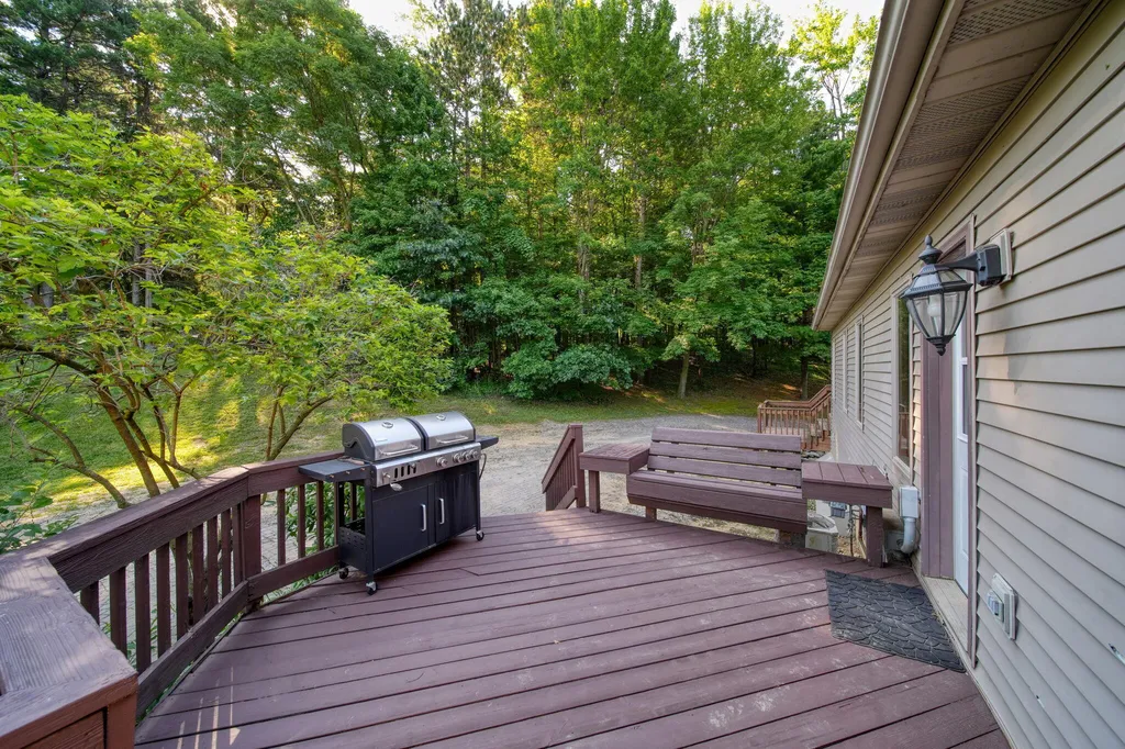 6823 Folks Road Hanover Township MI 49246