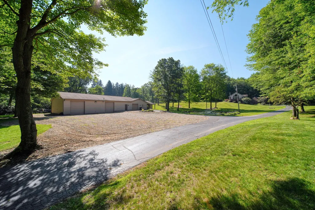 6823 Folks Road Hanover Township MI 49246
