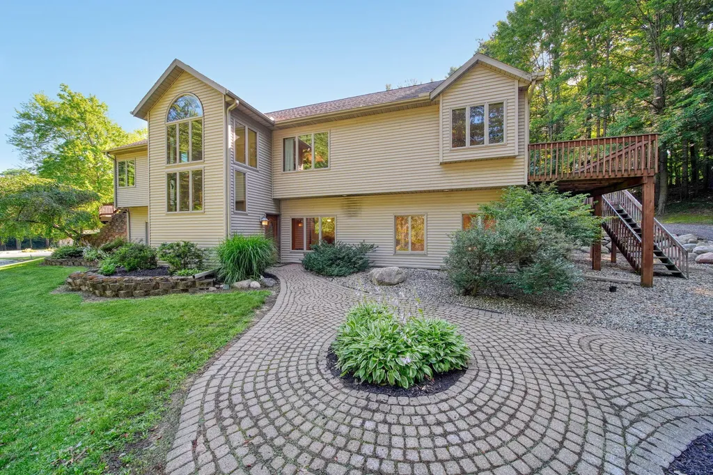 6823 Folks Road Hanover Township MI 49246
