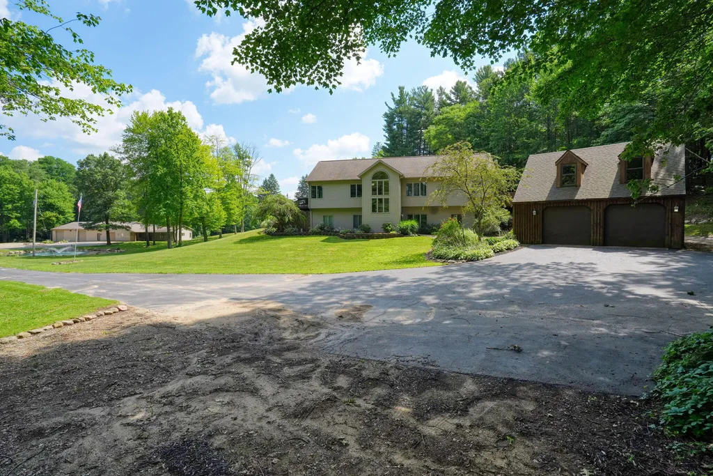 6823 Folks Road Hanover Township MI 49246