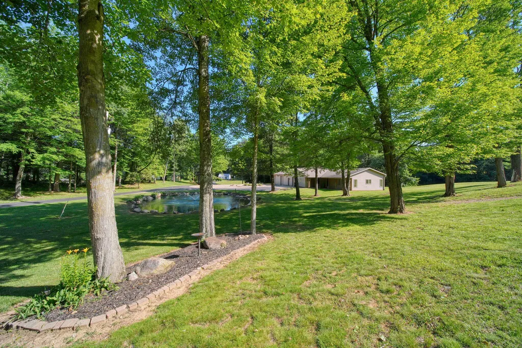 6823 Folks Road Hanover Township MI 49246
