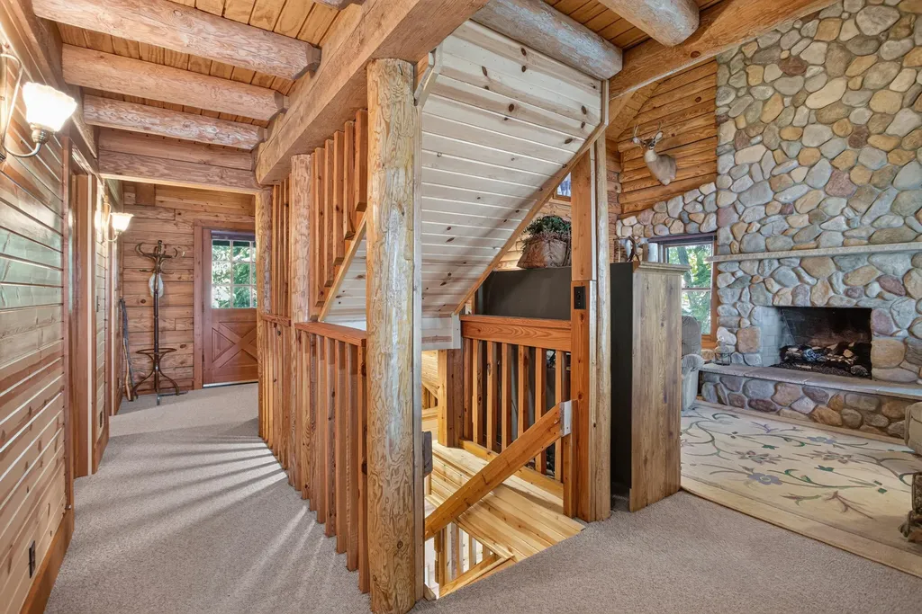 11241 Almon Point Somerset Township MI 49249
