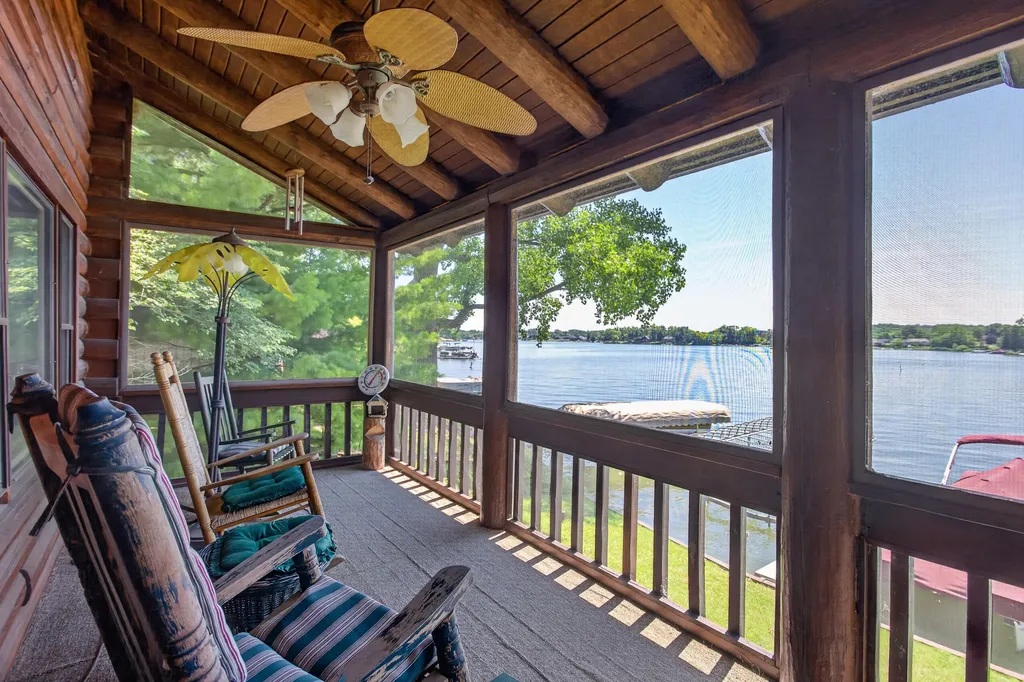 11241 Almon Point Somerset Township MI 49249