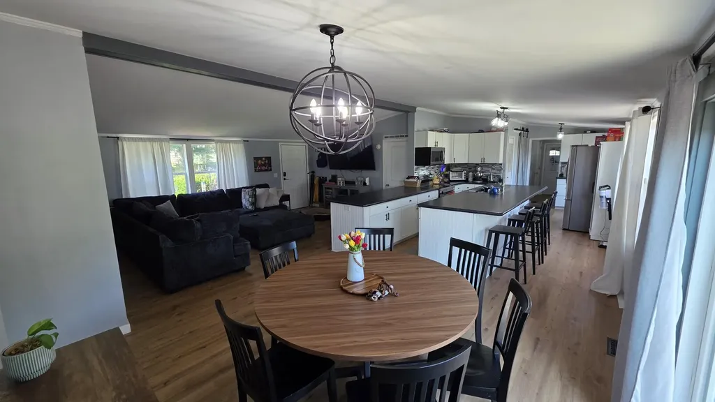 7997 Folks Road Hanover Township MI 49241