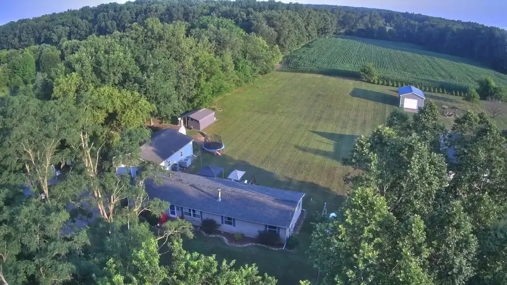 7997 Folks Road Hanover Township MI 49241