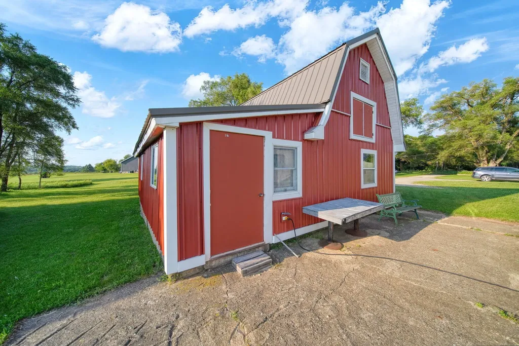 11632 Wheaton Road Woodstock Township MI 49233