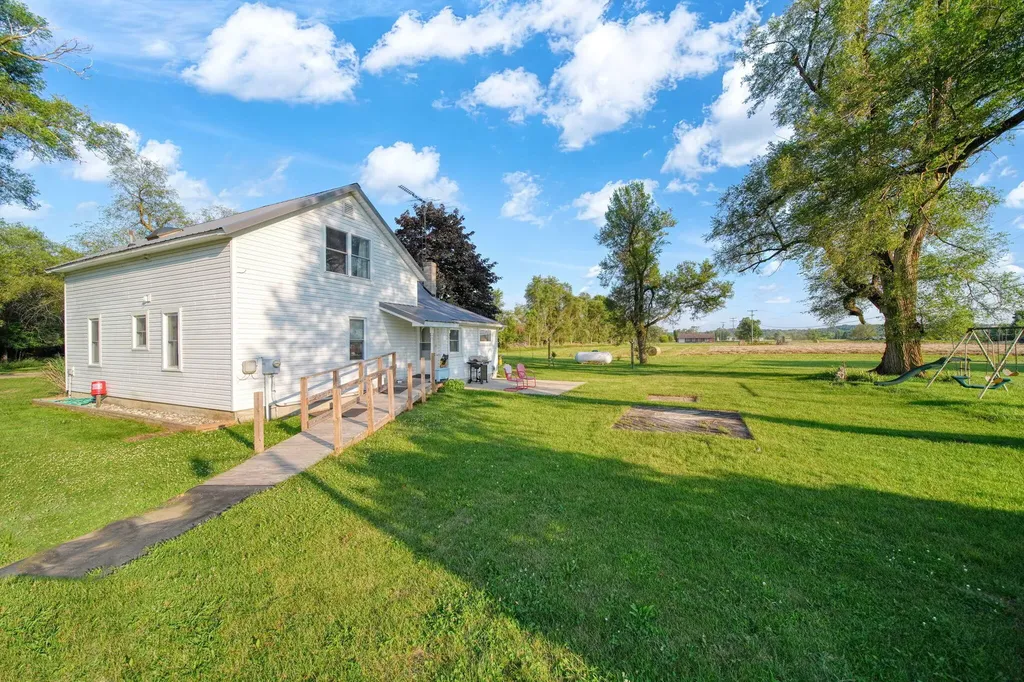 11632 Wheaton Road Woodstock Township MI 49233