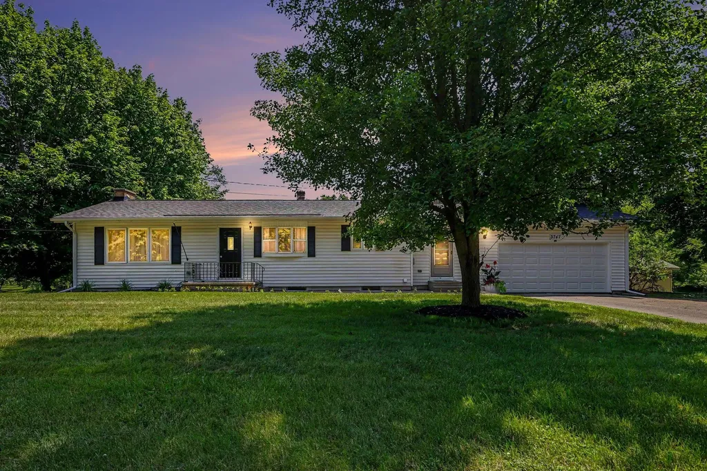 3747 Harshbarger Road Leoni Township MI 49203