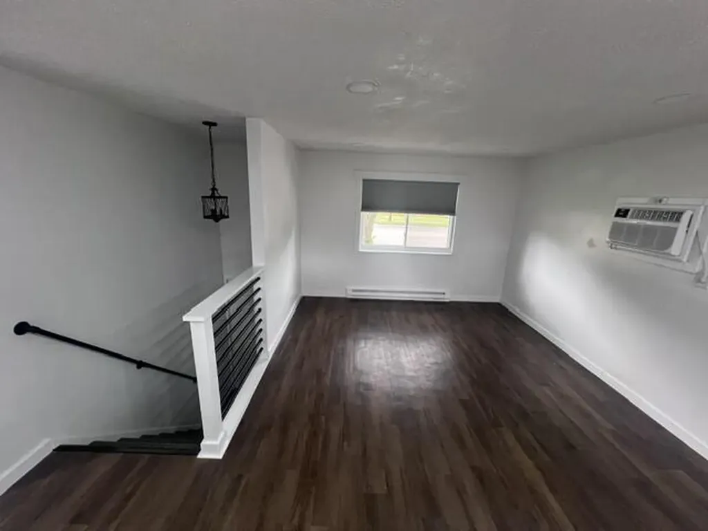 4733 S Pennsylvania Avenue Lansing City MI 48910