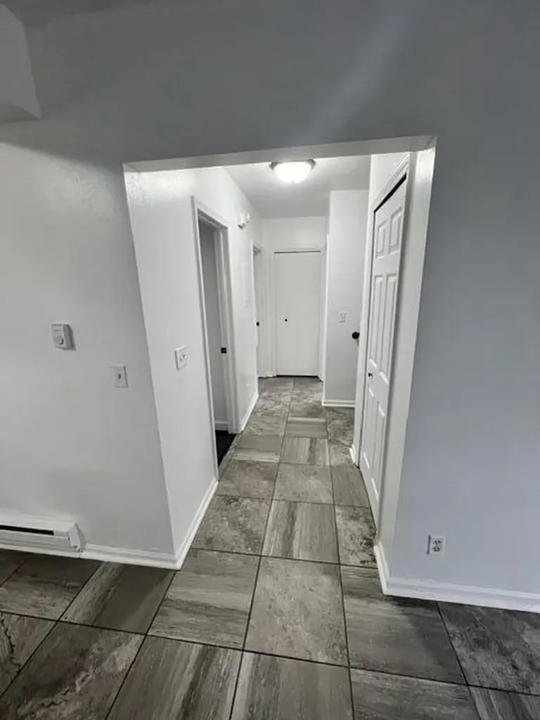 4733 S Pennsylvania Avenue Lansing City MI 48910