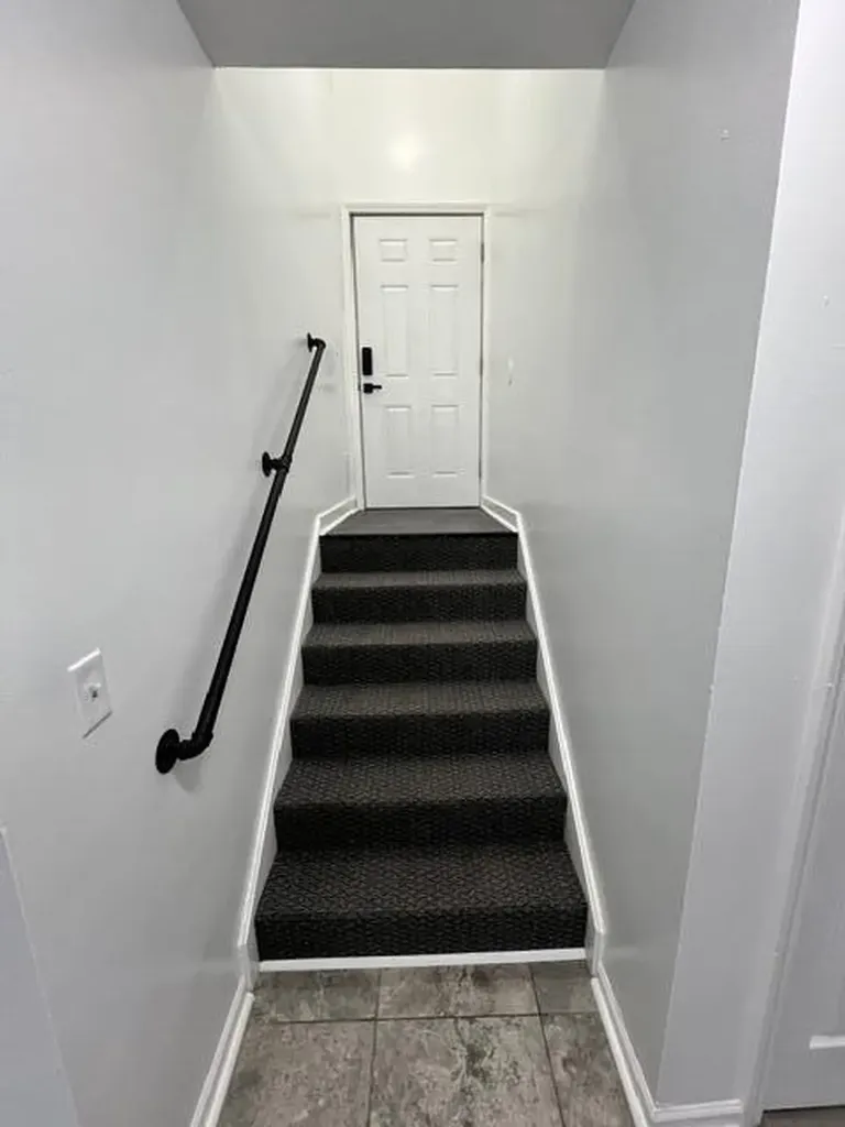 4733 S Pennsylvania Avenue Lansing City MI 48910