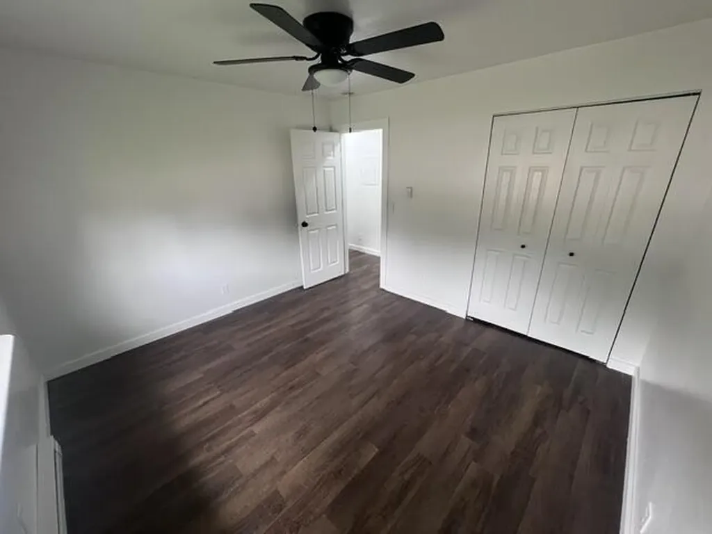 4733 S Pennsylvania Avenue Lansing City MI 48910