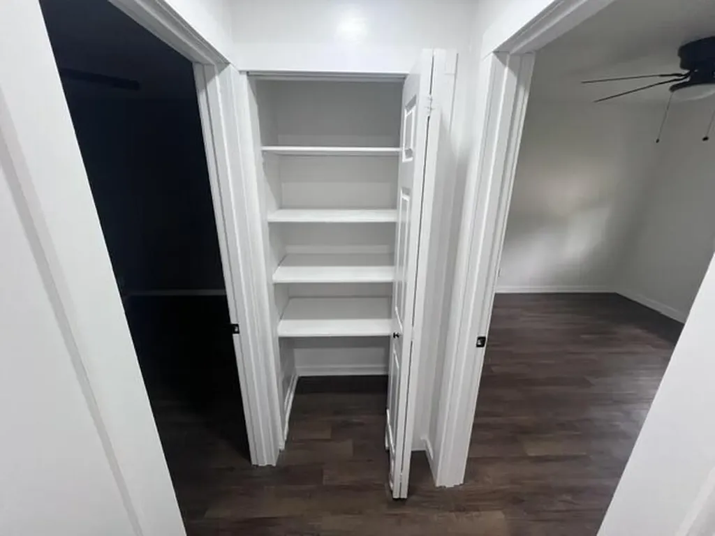 4733 S Pennsylvania Avenue Lansing City MI 48910