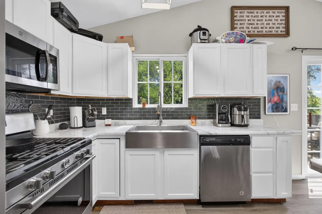 10501 Loughrea Lane Somerset Township MI 49233
