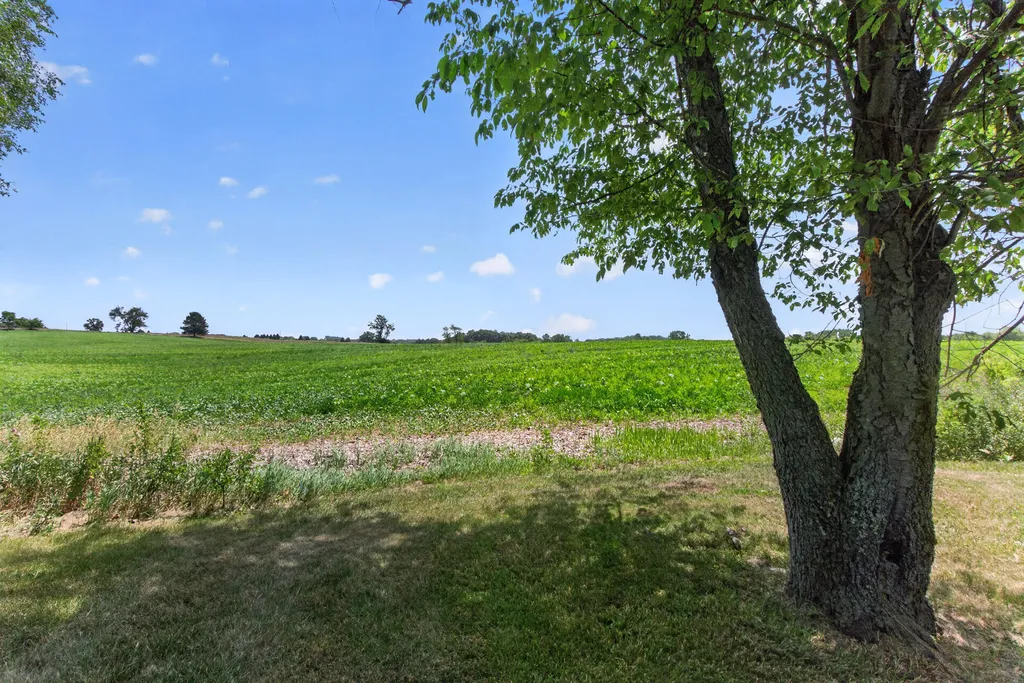 10501 Loughrea Lane Somerset Township MI 49233