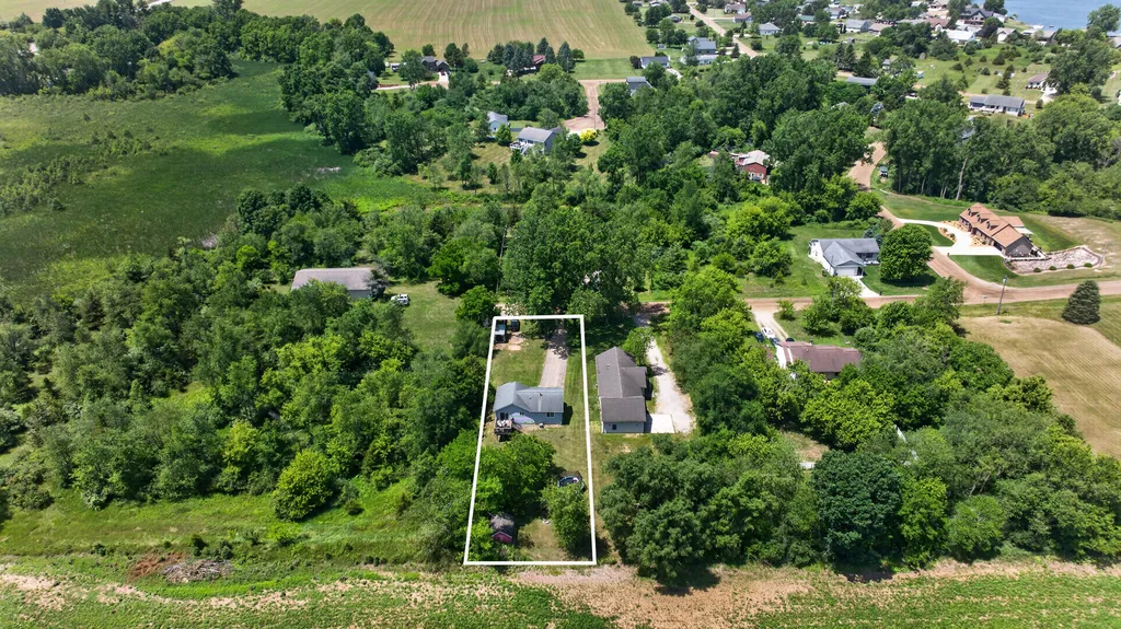 10501 Loughrea Lane Somerset Township MI 49233