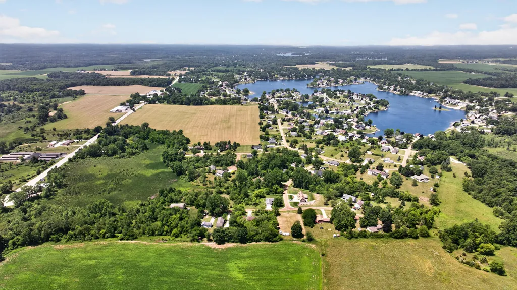 10501 Loughrea Lane Somerset Township MI 49233