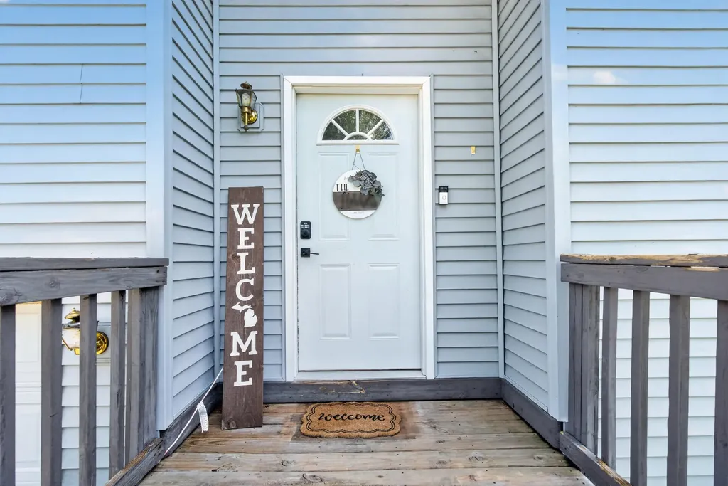 10501 Loughrea Lane Somerset Township MI 49233