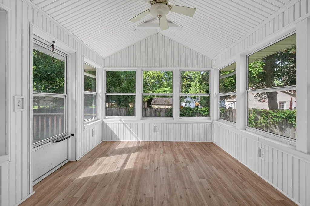 2000 Cascade Drive Jackson City MI 49203