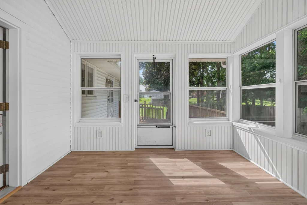 2000 Cascade Drive Jackson City MI 49203