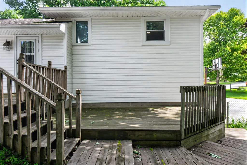 2000 Cascade Drive Jackson City MI 49203