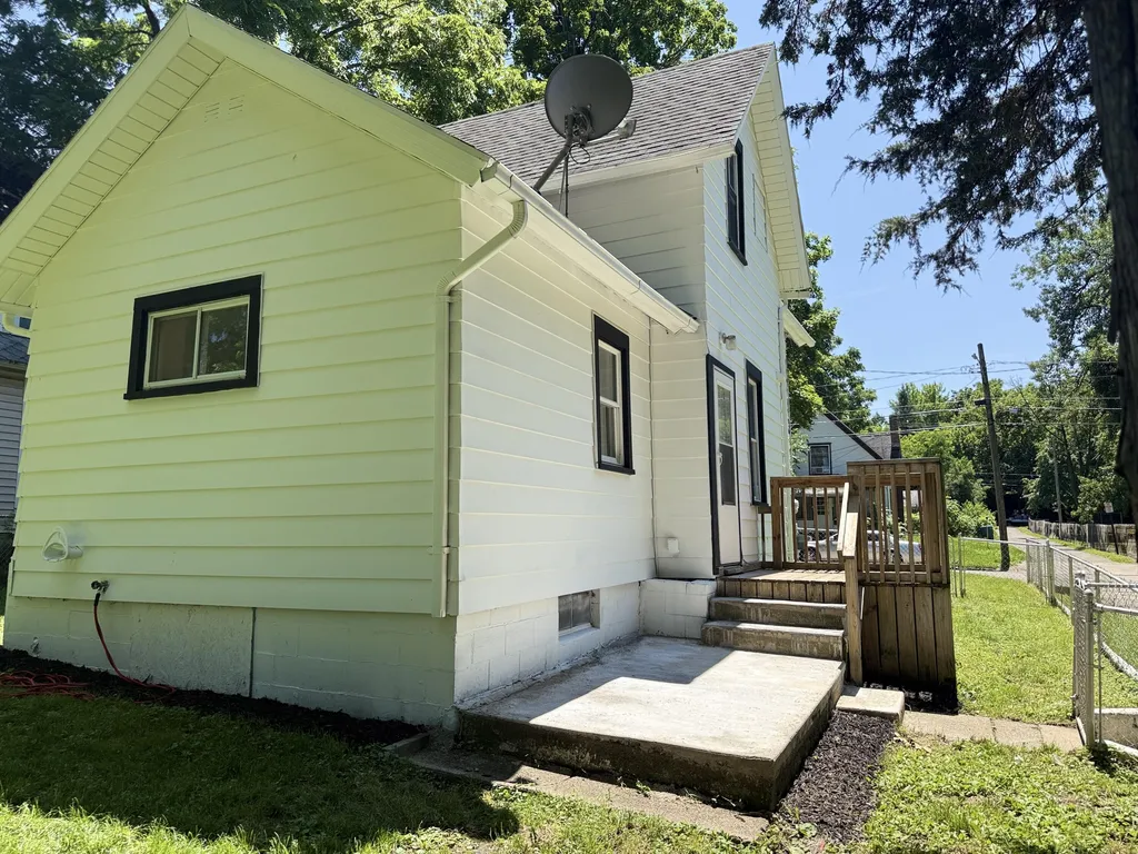 1500 Deyo Street Jackson City MI 49203