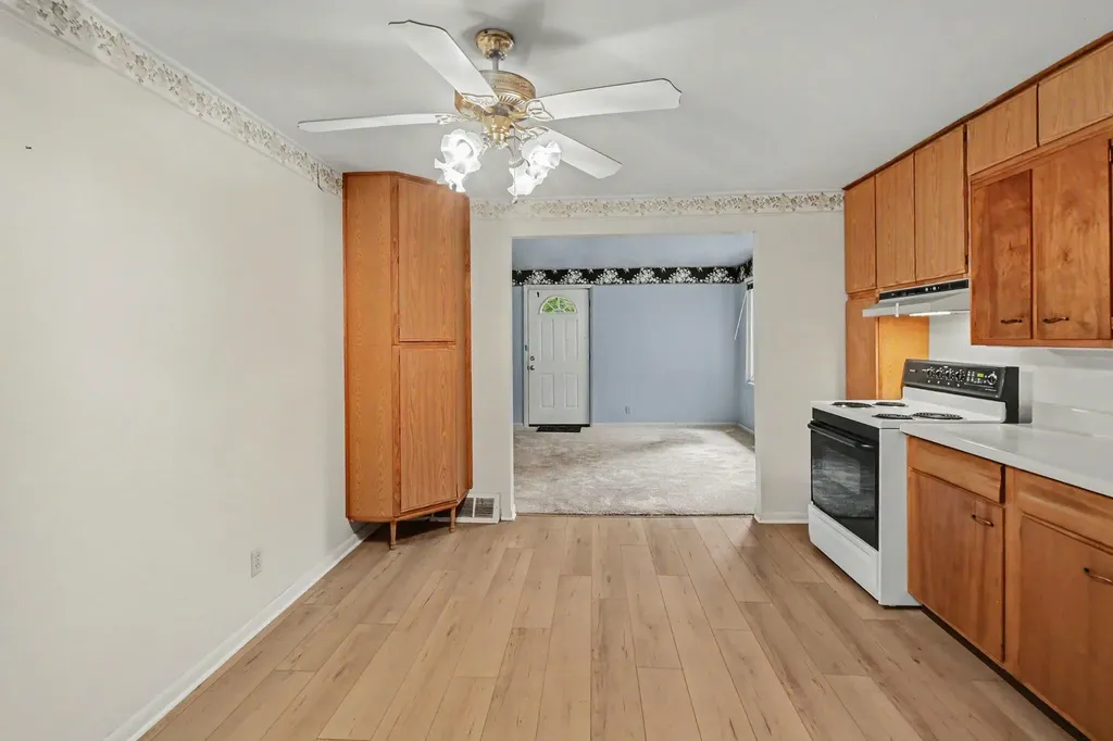 11908 N Meridian Road N Henrietta Township MI 49272