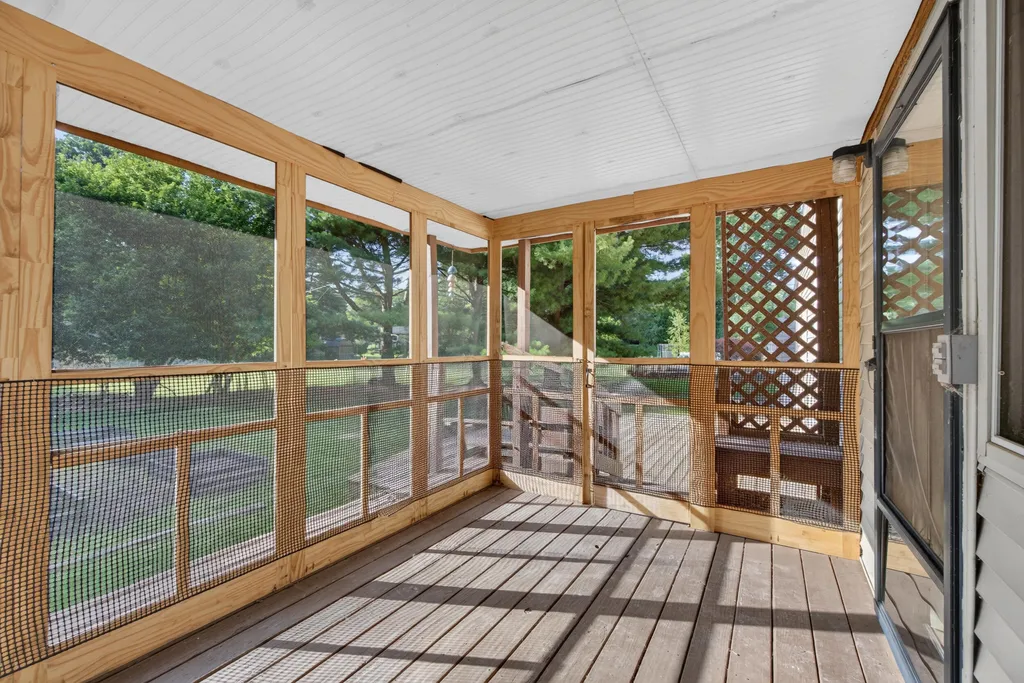 564 Birchwood Street Summit Township MI 49203