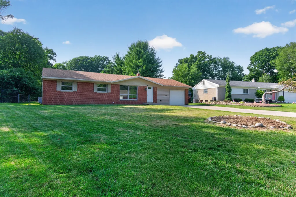 564 Birchwood Street Summit Township MI 49203