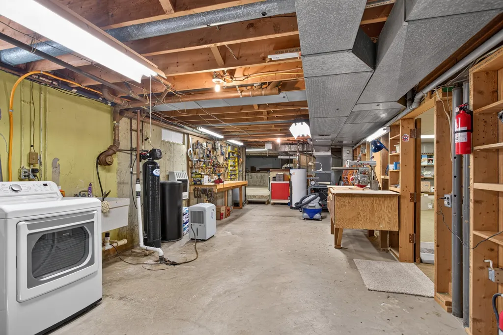 4745 Birch Haven Road Blackman Charter Township MI 49201