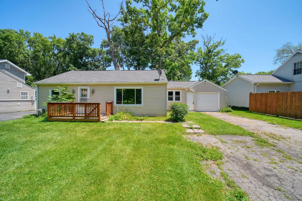315 Kenneth Street Blackman Charter Township MI 49203