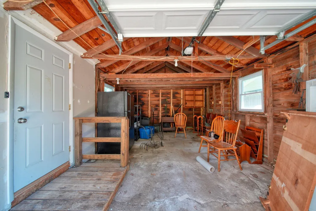 315 Kenneth Street Blackman Charter Township MI 49203