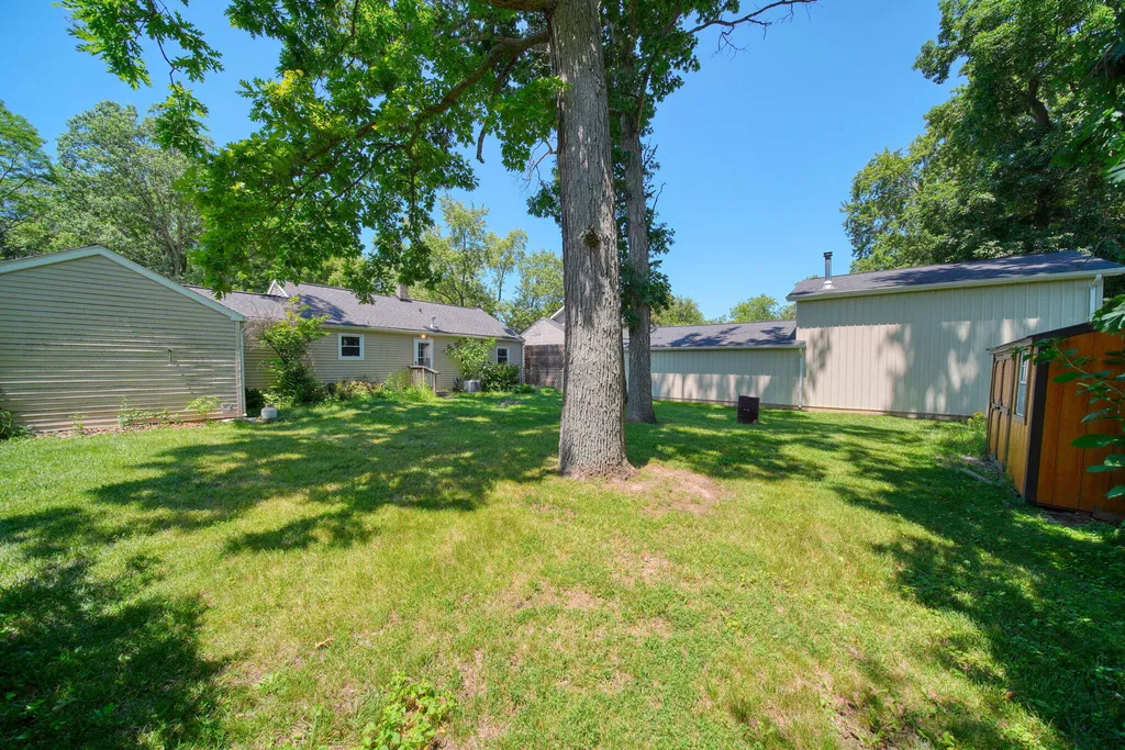 315 Kenneth Street Blackman Charter Township MI 49203