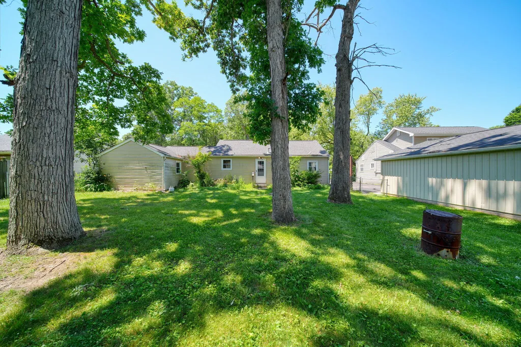 315 Kenneth Street Blackman Charter Township MI 49203