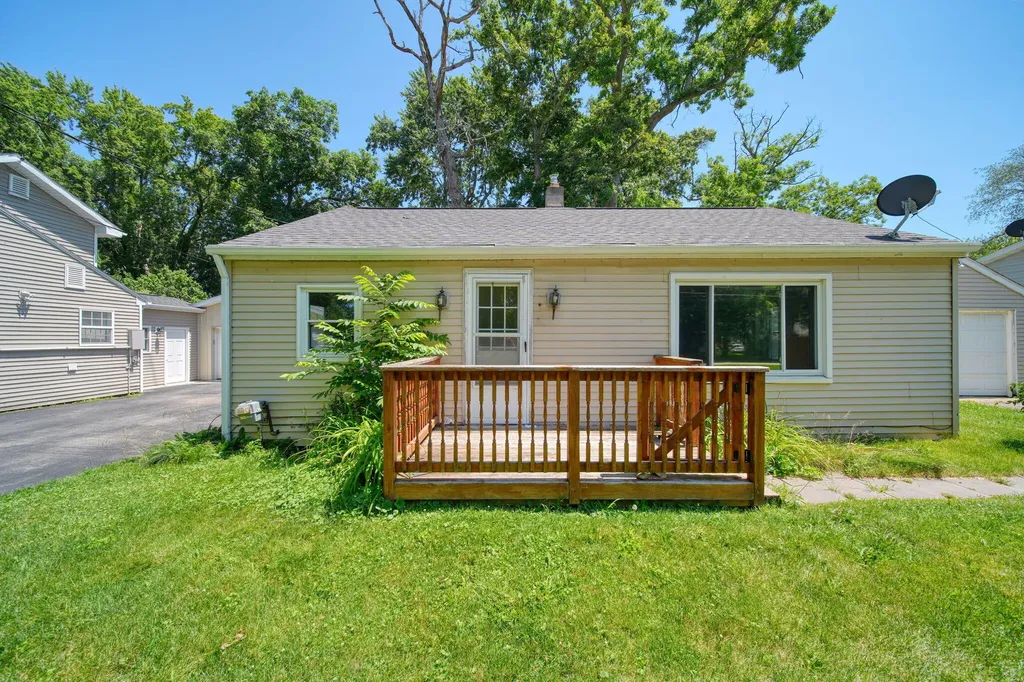 315 Kenneth Street Blackman Charter Township MI 49203