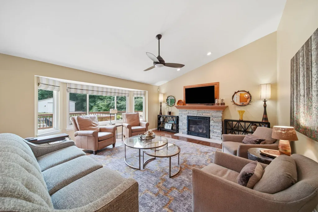 4735 Kalmbach Road Sylvan Township MI 48118