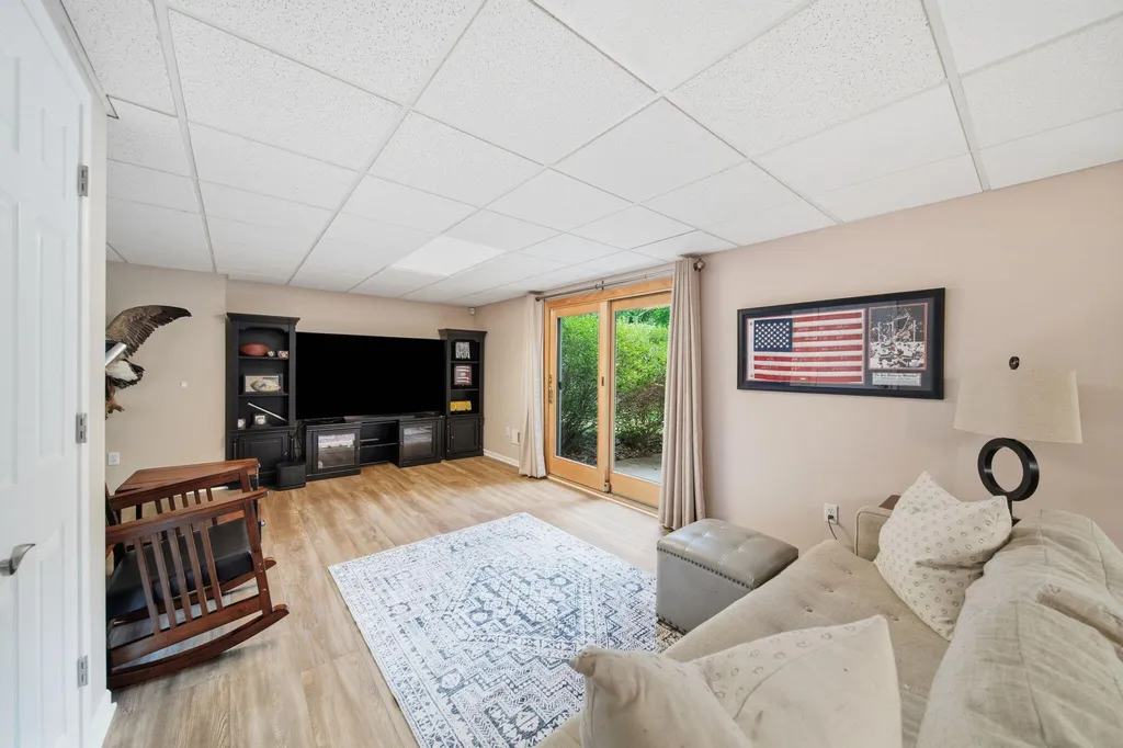 4735 Kalmbach Road Sylvan Township MI 48118