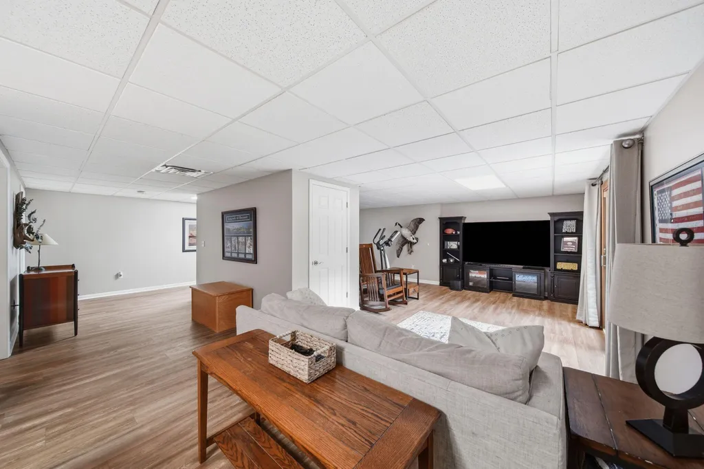 4735 Kalmbach Road Sylvan Township MI 48118