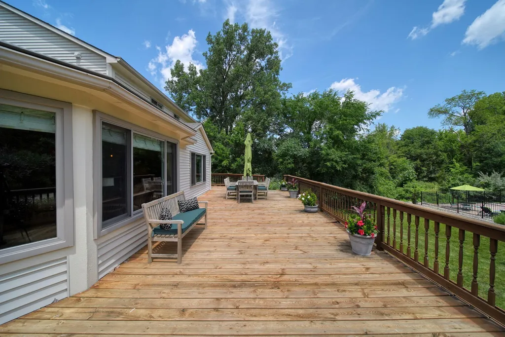 4735 Kalmbach Road Sylvan Township MI 48118