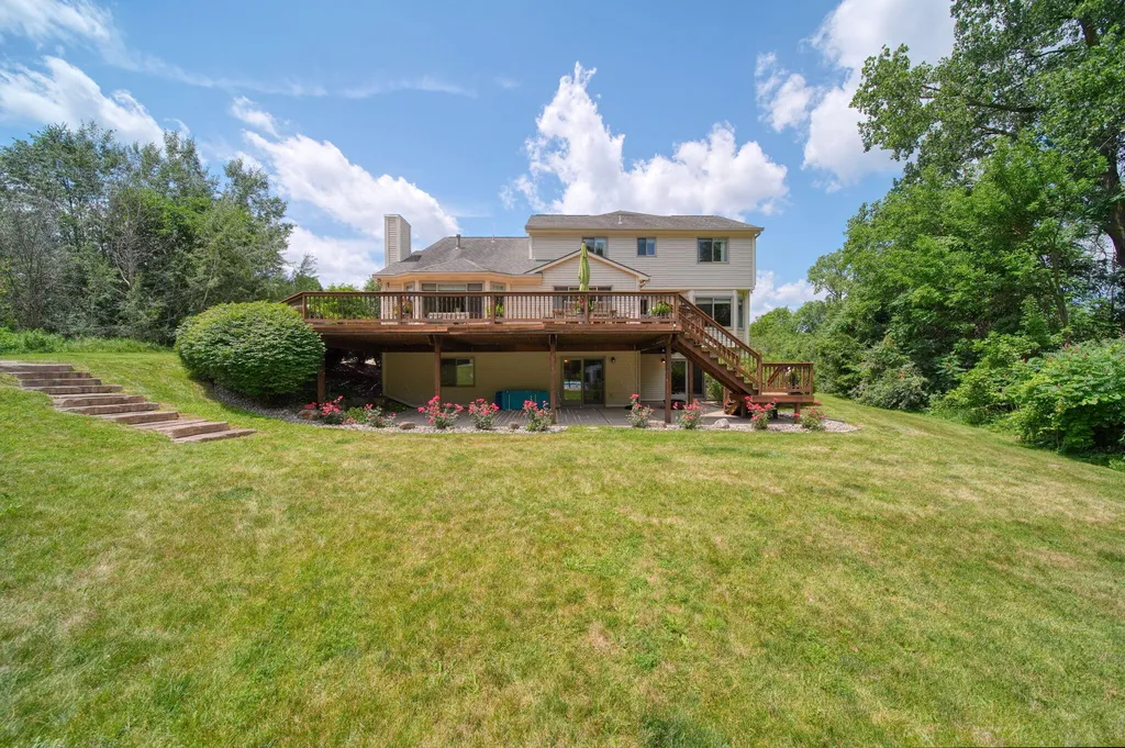 4735 Kalmbach Road Sylvan Township MI 48118