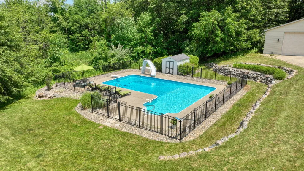 4735 Kalmbach Road Sylvan Township MI 48118