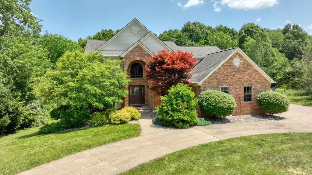 4735 Kalmbach Road Sylvan Township MI 48118