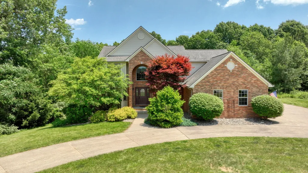 4735 Kalmbach Road Sylvan Township MI 48118