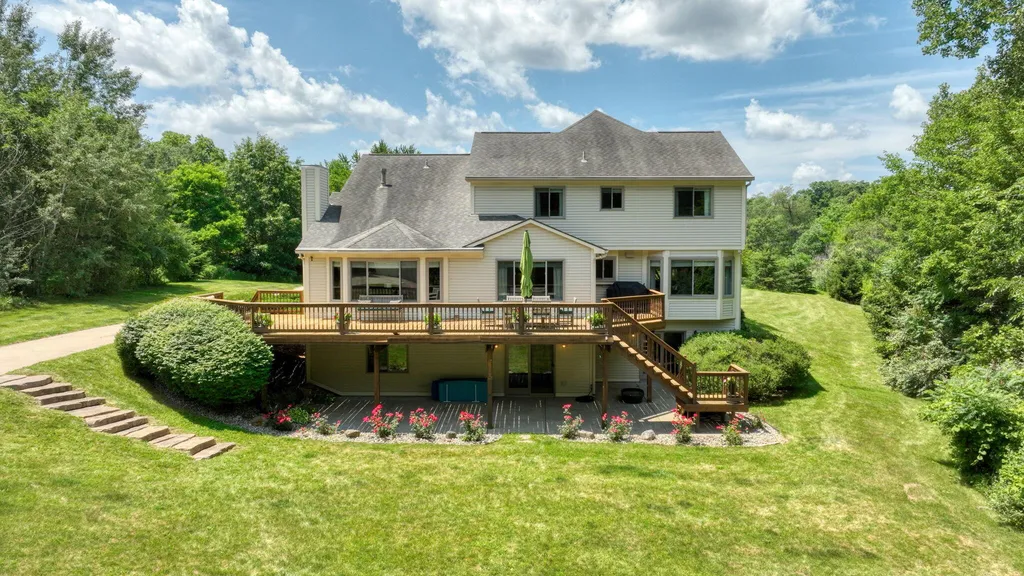 4735 Kalmbach Road Sylvan Township MI 48118