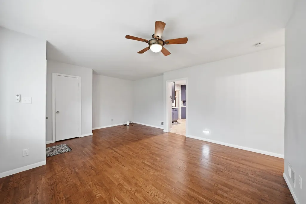 1511 Strathmoor Lane Summit Township MI 49203