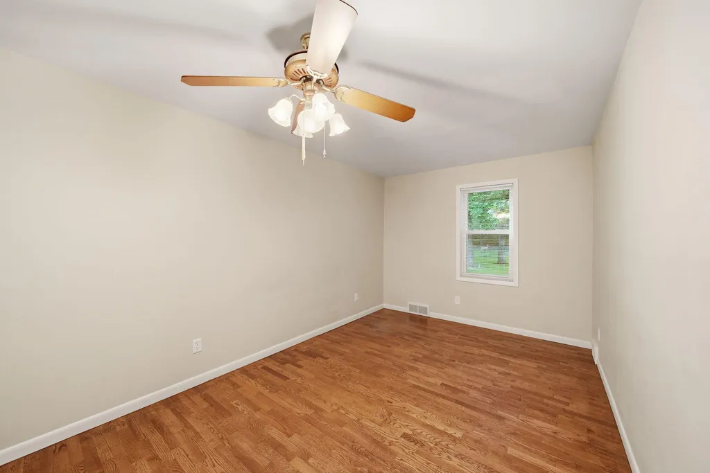 1511 Strathmoor Lane Summit Township MI 49203